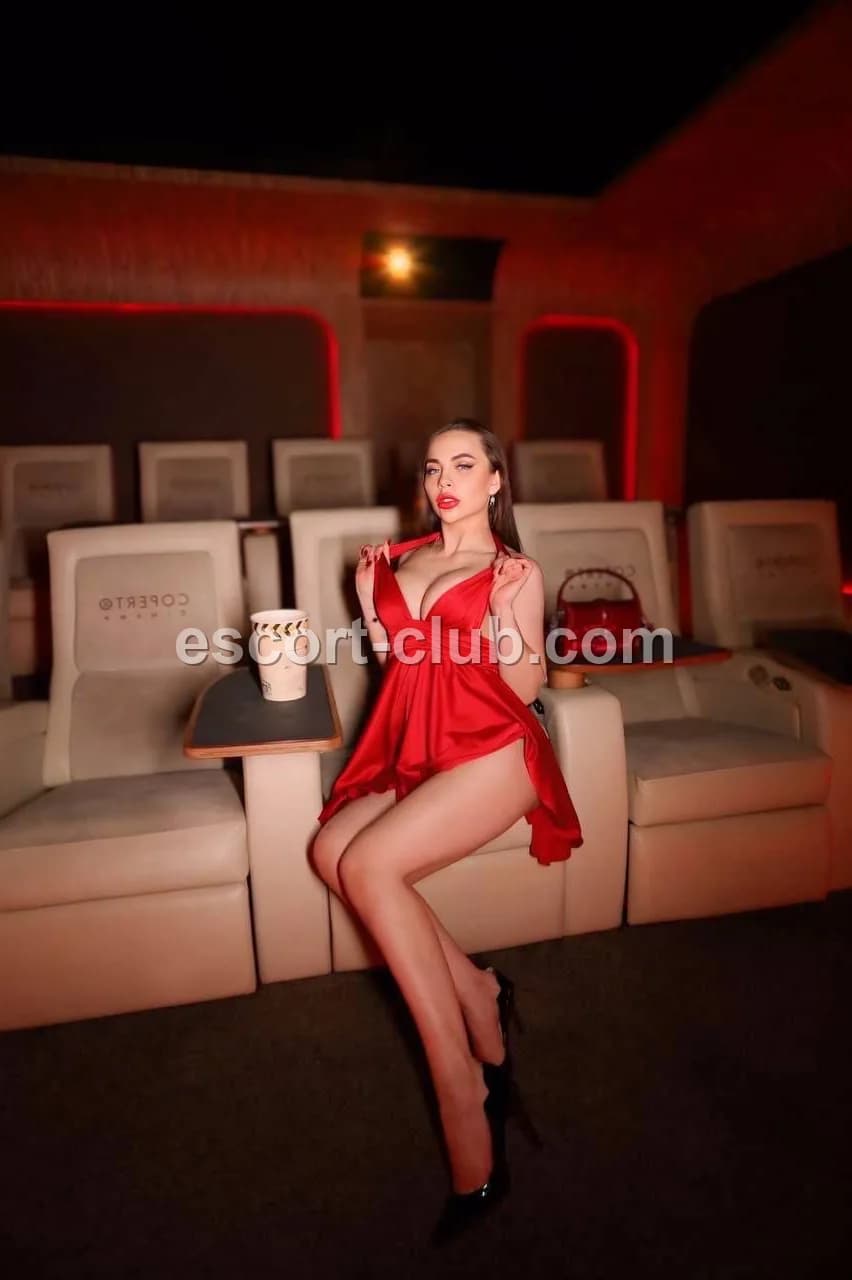 Thalia — Belfast escort photo 2