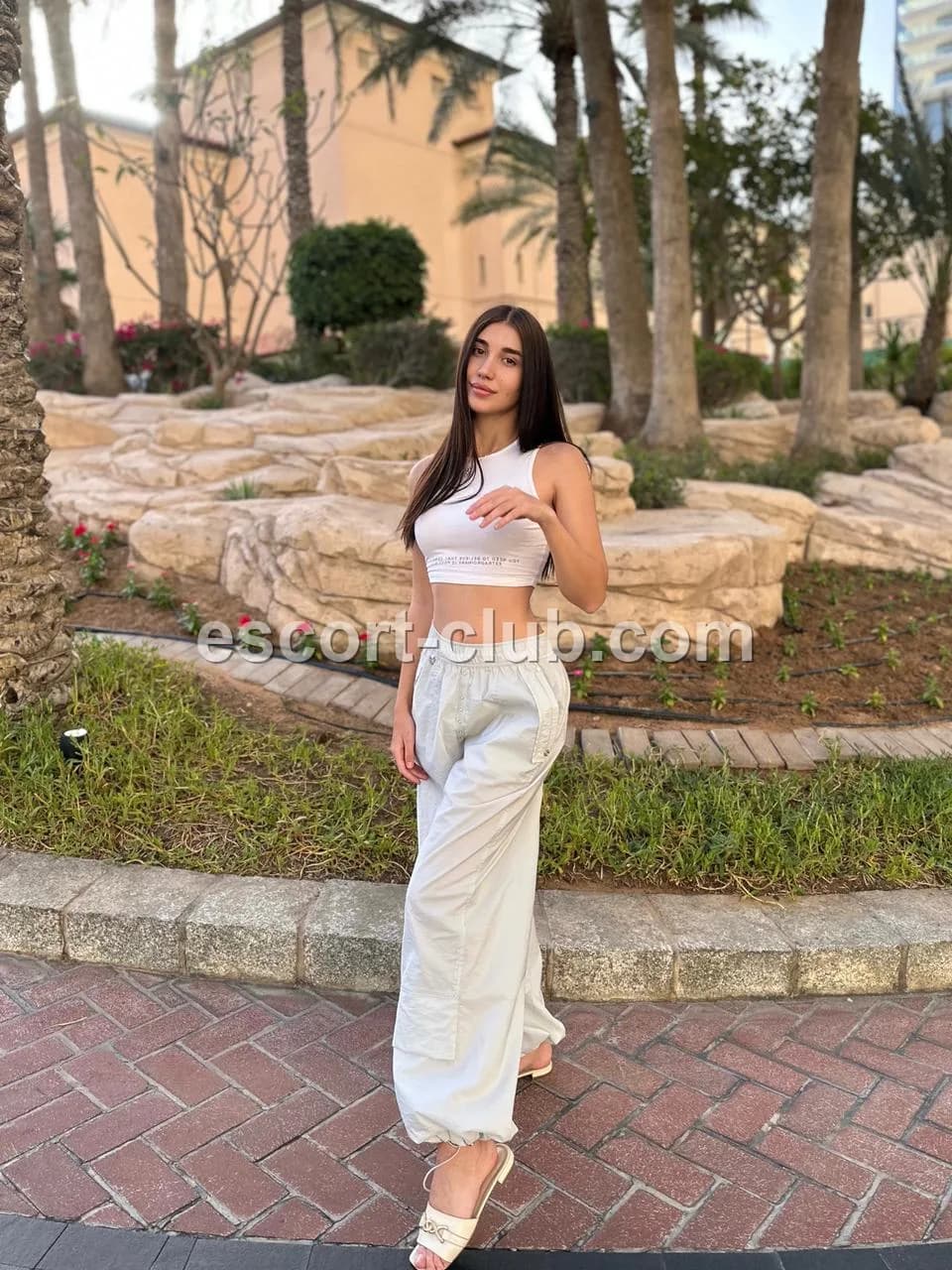 Theodora — Sheffield escort photo 6