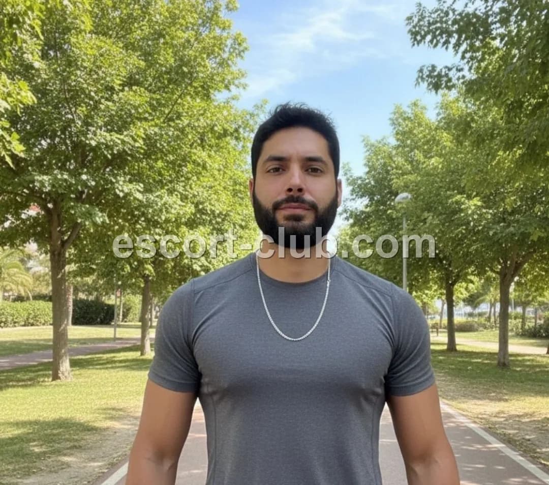 Tito — Dubai escort photo 2