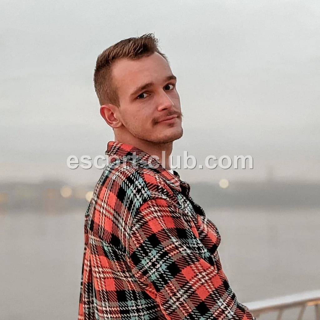 Vernon — Hong Kong escort photo 6