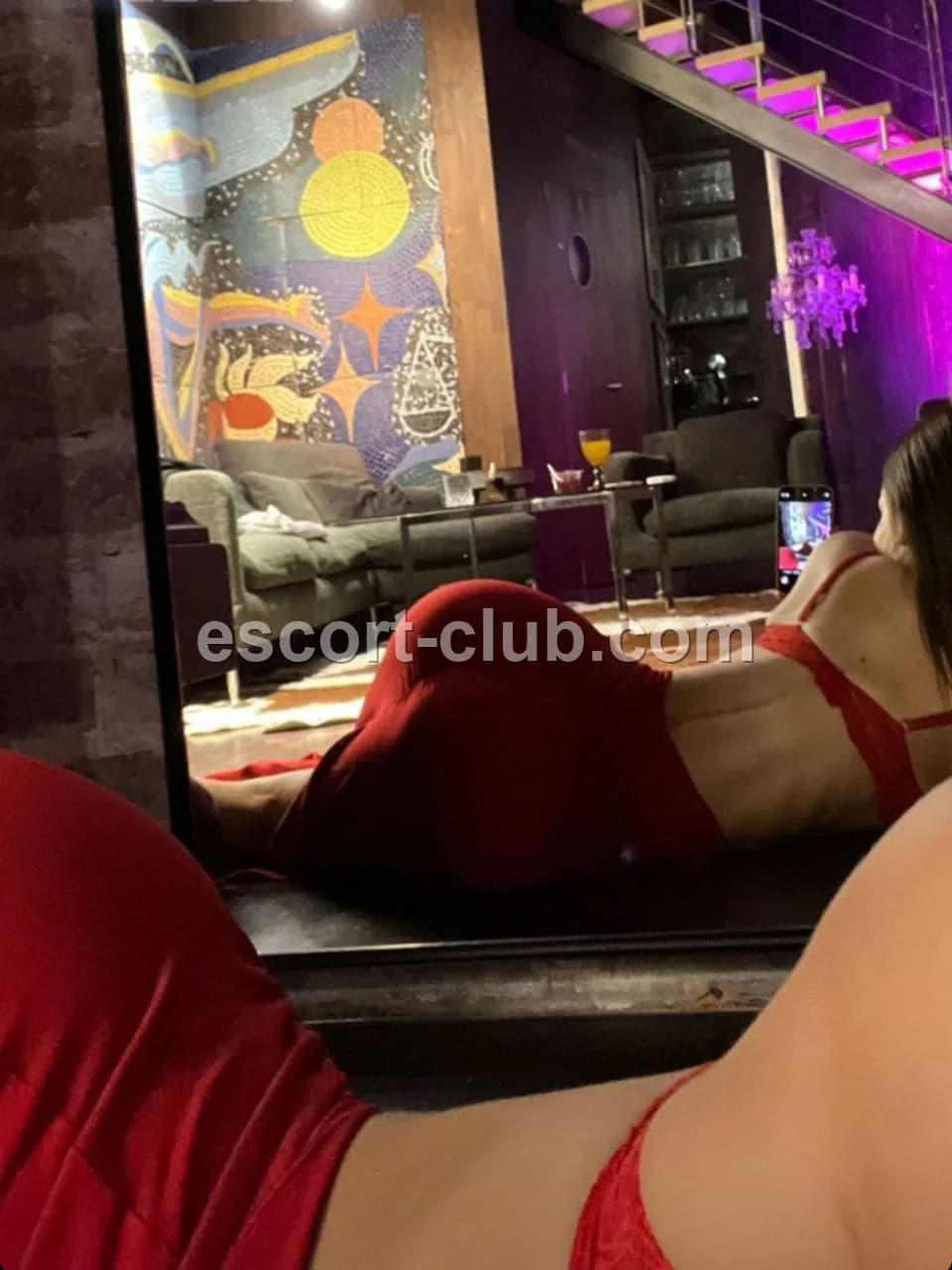 Yanai — escort in Hong Kong