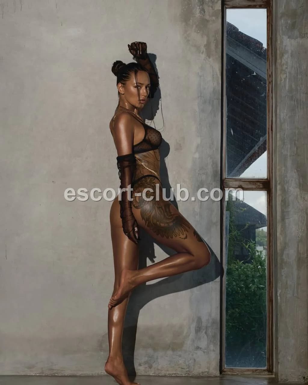 Yuliana — Manchester escort photo 6