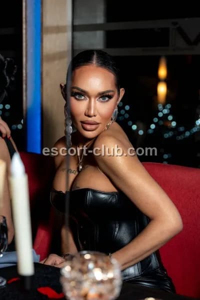 Clara — escort in Hong Kong