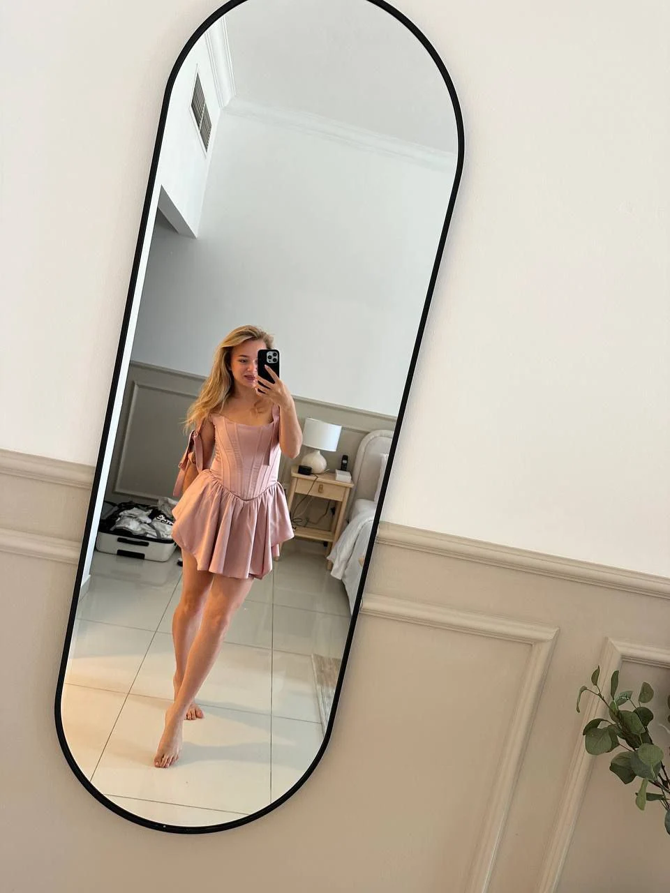 Helsy - Cheap Blonde Escort Beauty in London