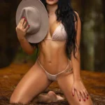 Top escort Laura from Ilford offering a carnal experience in London